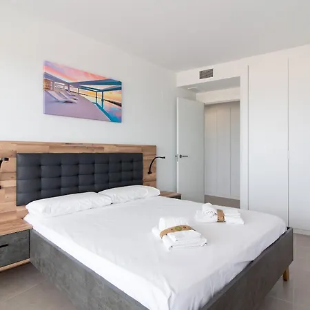 Global Properties, De Dos Terrazas Con Vistas Al Mar Y Piscina En Canet * Canet d'En Berenguer