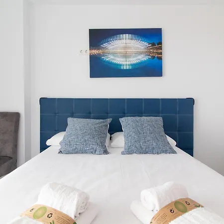 Global Properties, De Dos Terrazas Con Vistas Al Mar Y Piscina En Canet * Canet d'En Berenguer